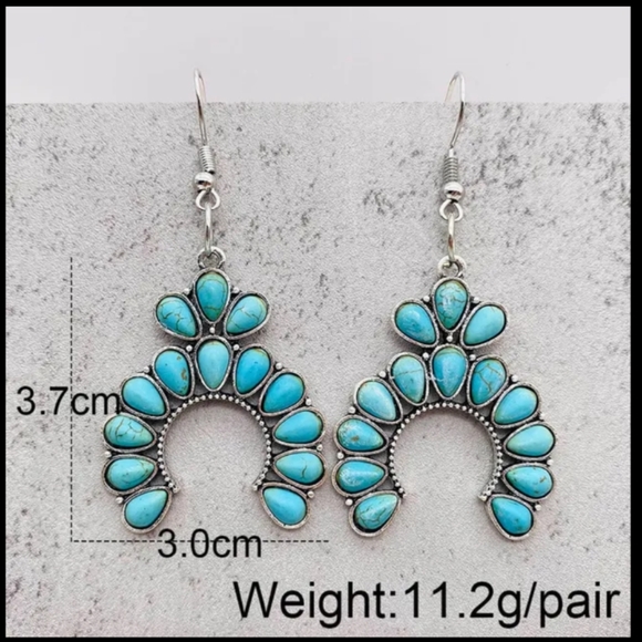 🎁 Turquoise Necklace & Earring Set - Picture 3 of 12